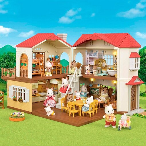 Игрушечный дом "Sylvanian Families"