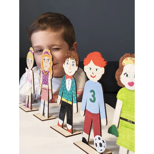 Игра "Юный дизайнер одежды"