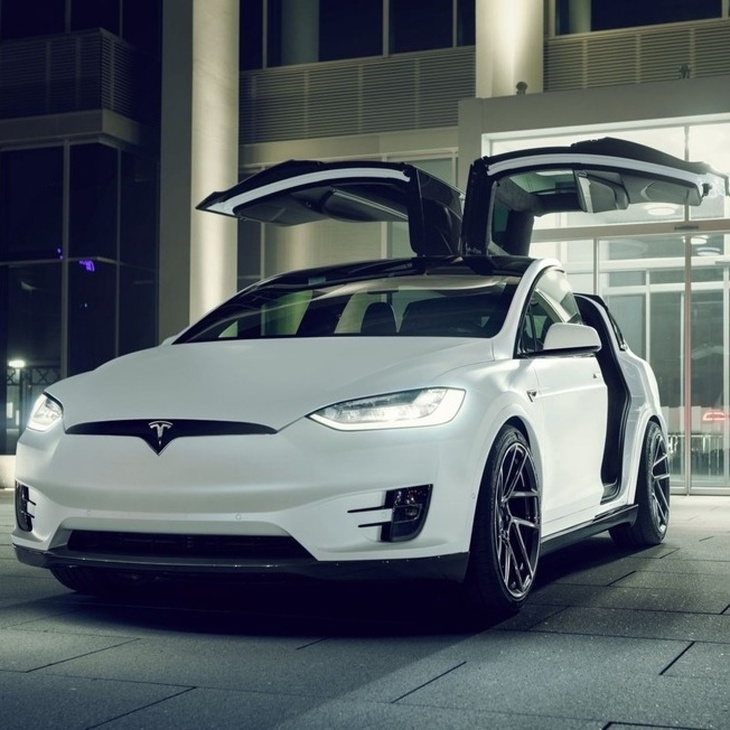 Сертификат "Прокатись на Tesla"